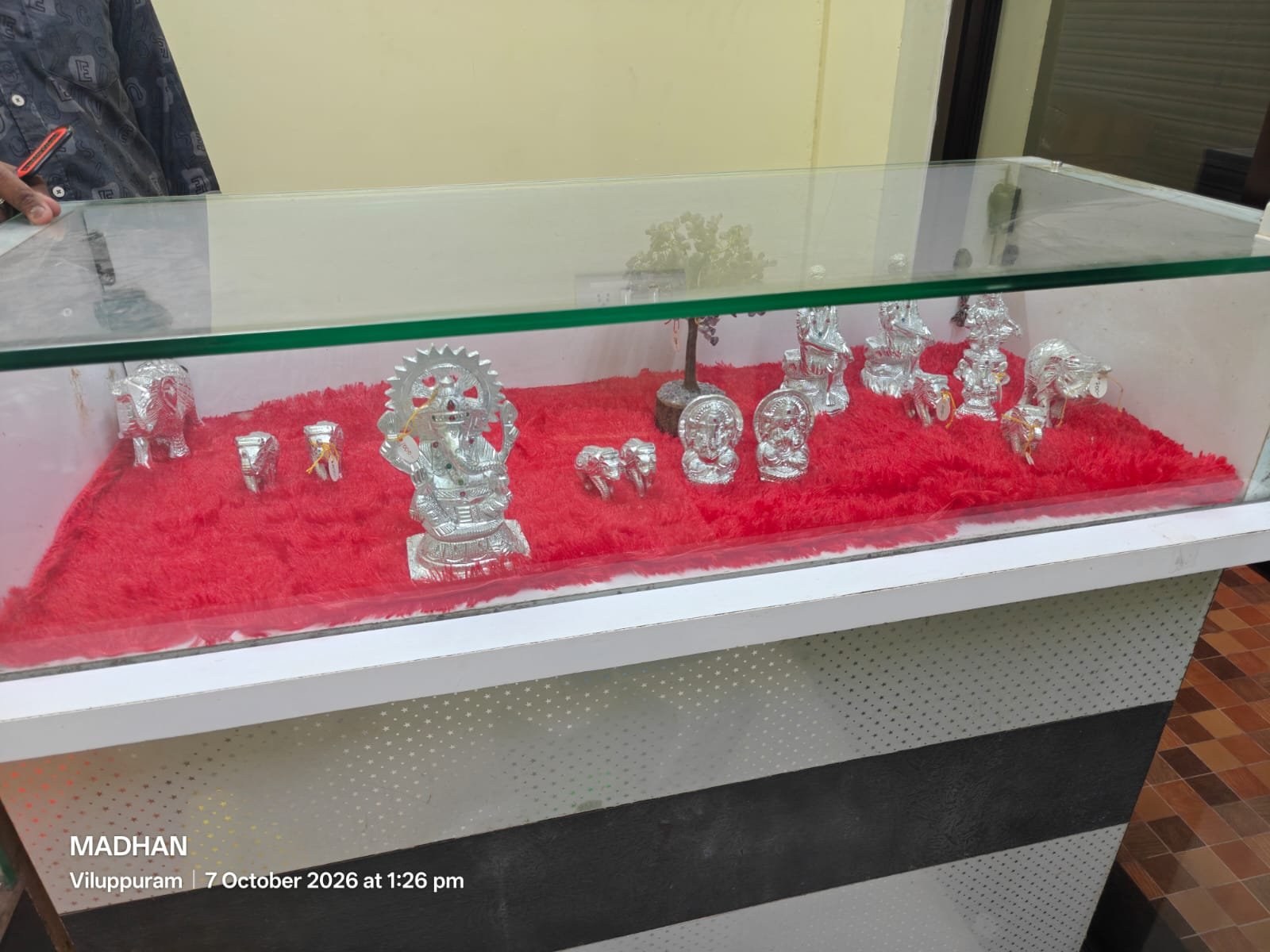 DGM Gems store counter and product displays